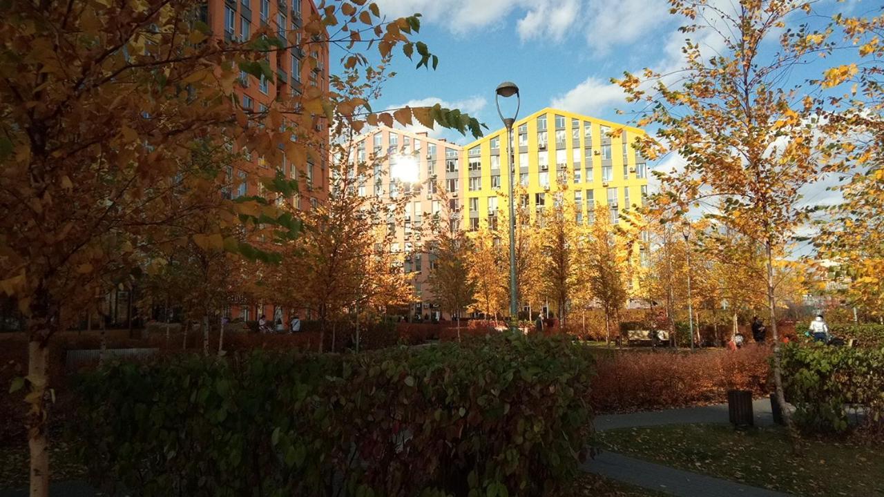 Positive Smile Studio Apartment In The Colorful Comfort Town Residental Complex. Kt-06. Kiev Bagian luar foto