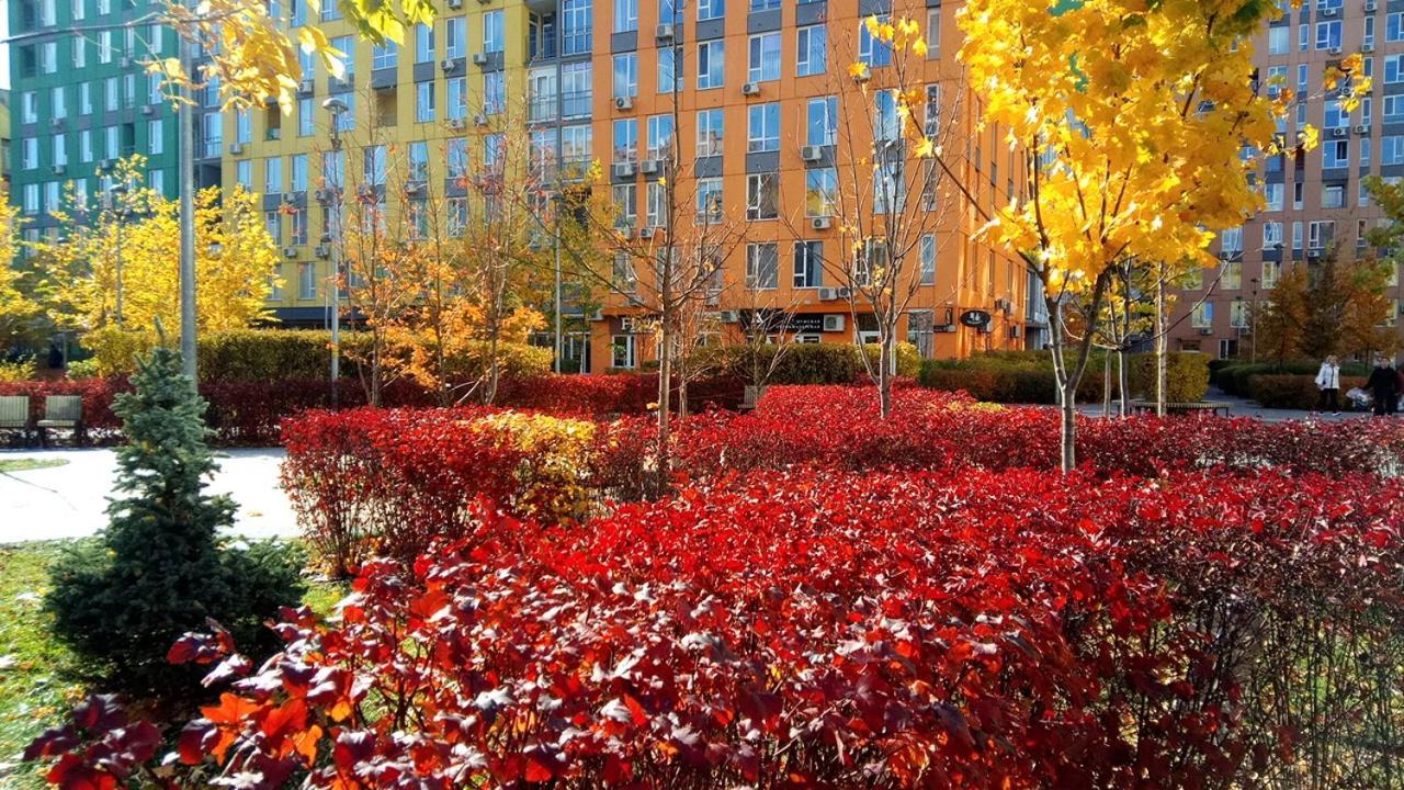 Positive Smile Studio Apartment In The Colorful Comfort Town Residental Complex. Kt-06. Kiev Bagian luar foto